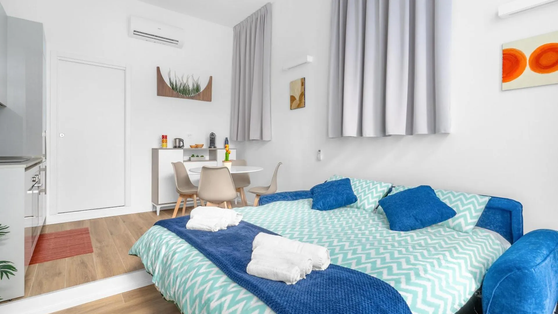 Duomo-Navigli-Porta Romana Gramuglihouse With Free Parking Milan Appartement